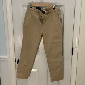 Gap slim city crop size 2